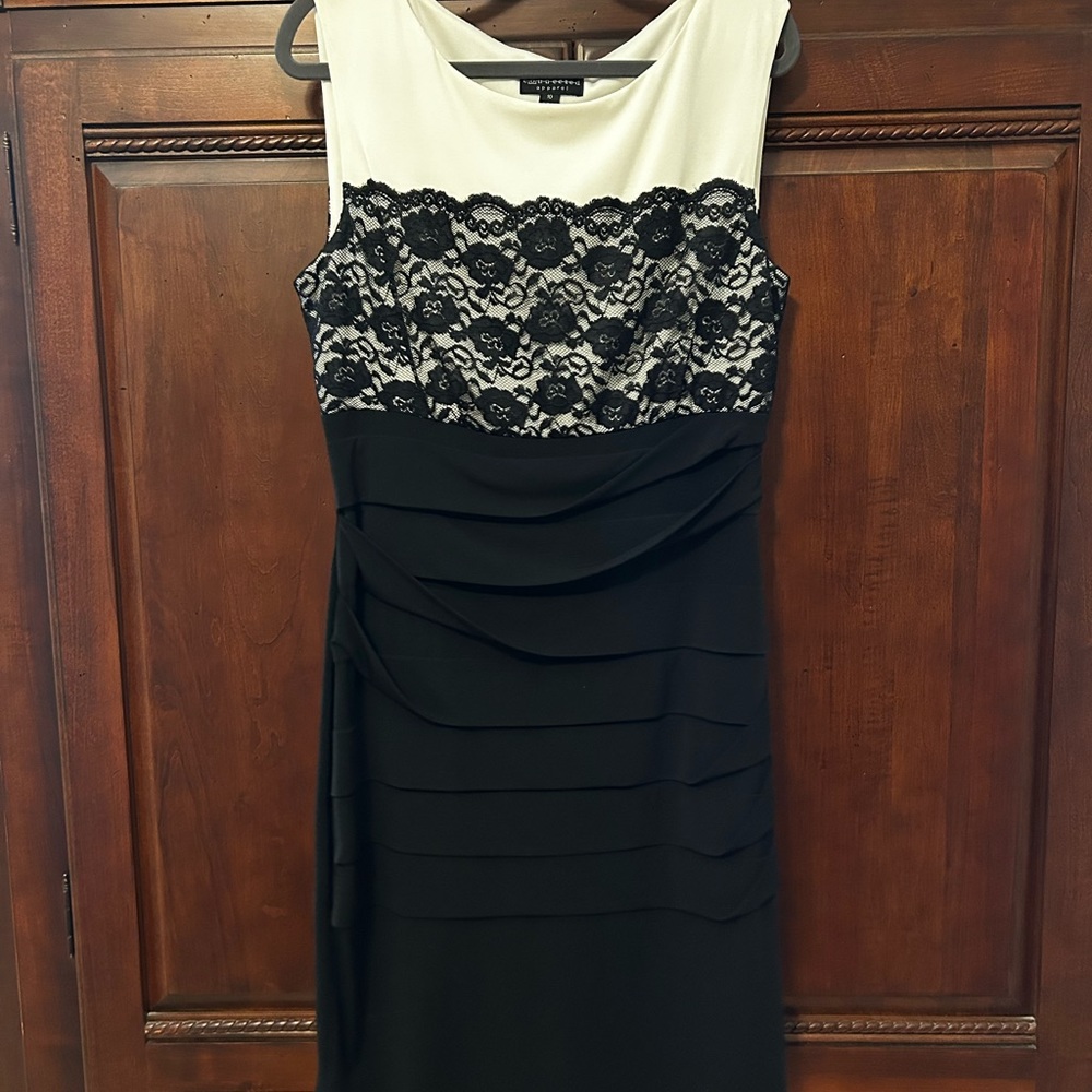 CONNECTED APPAREL black & white dress